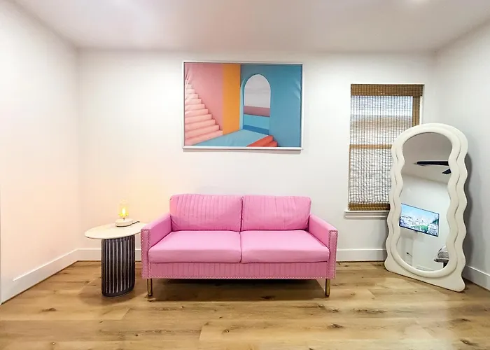 Convenient Downtown Stays